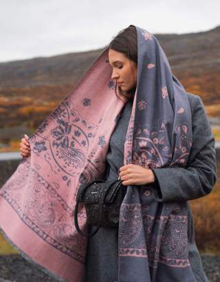 Jedwabny szal  ciepły