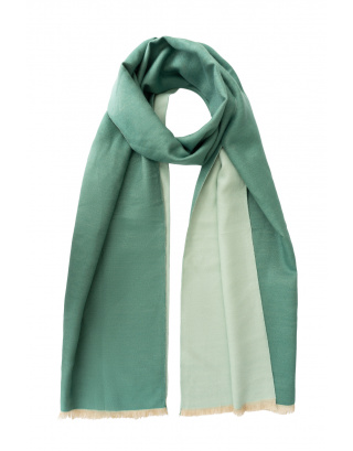 Jedwabny  szal zimowy 987/1