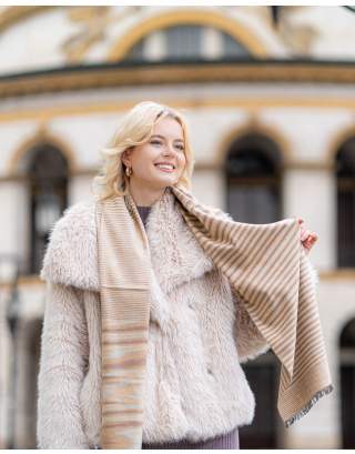 Jedwabny  szal ciepły 