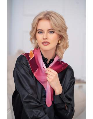 Jedwabna apaszka 800/152